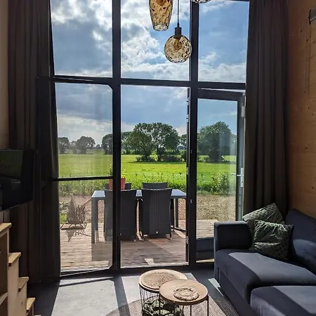 Prázdninový dům Klavertje 4 *